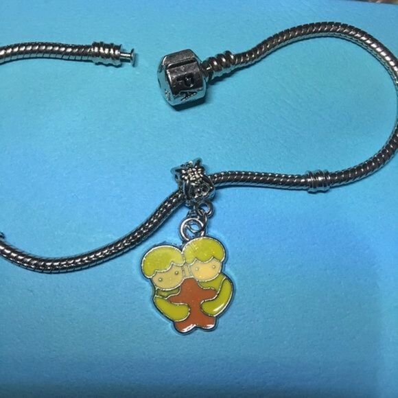 Gemini Charm  - Picture 3 of 4